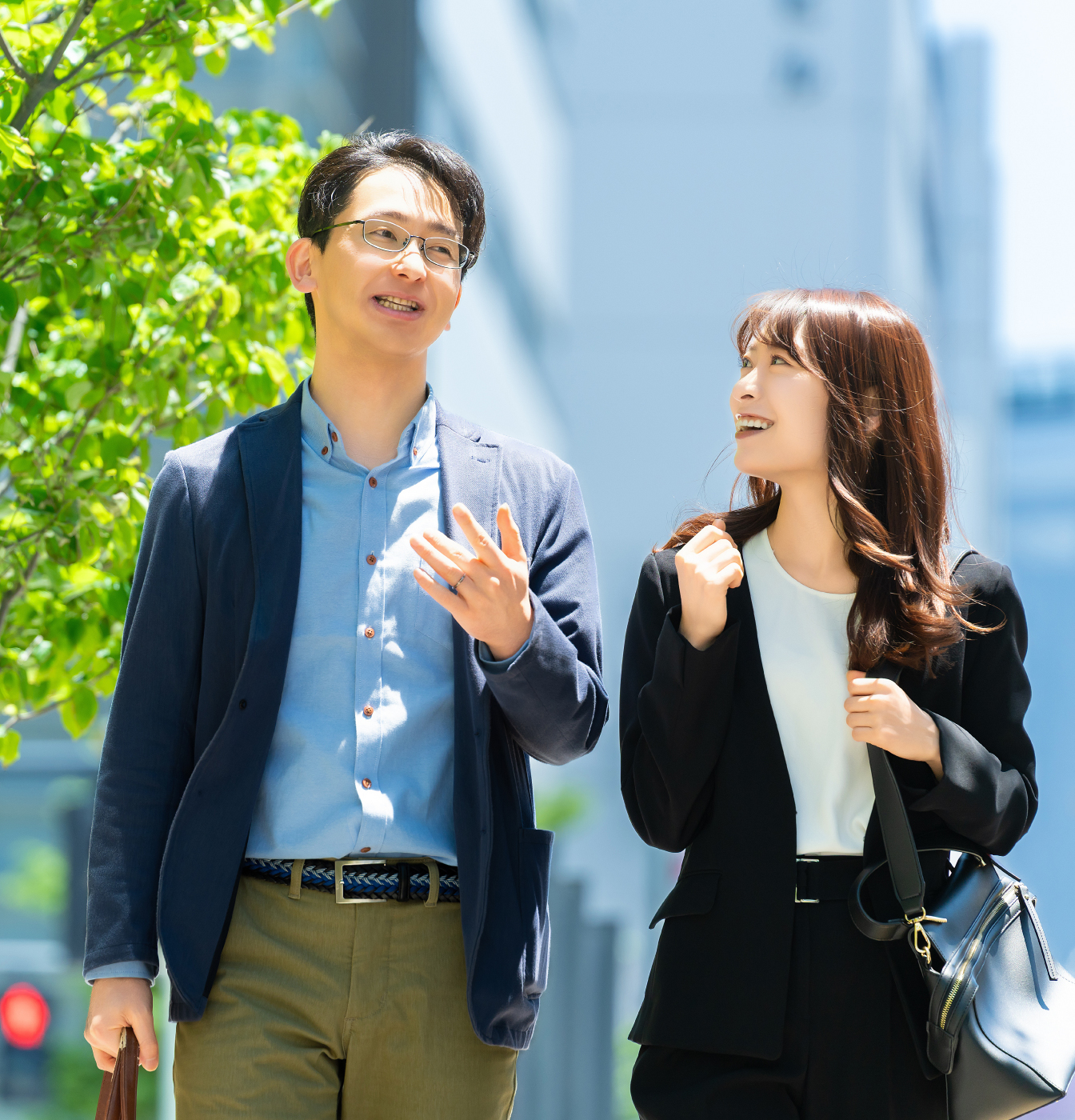 担当者同行で職場見学や面談